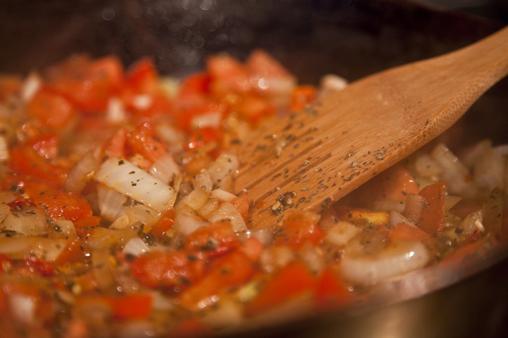 Chicken, Tomato and Onion Pasta Braised Anatomy
